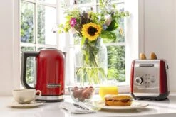 KitchenAid 5KEK1722BER 1.7L Jug Kettle Empire Red -Homeware Shop 32501 16843