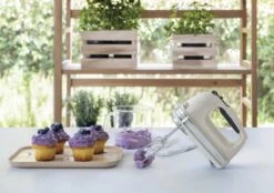 KitchenAid 5KHM9212BAC Hand Mixer - Almond Cream 7 KitchenAid 5KHM9212BAC Hand Mixer - Almond Cream -Homeware Shop 32590 16744