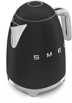 Smeg KLF03BLMUK Kettle - Matte Black