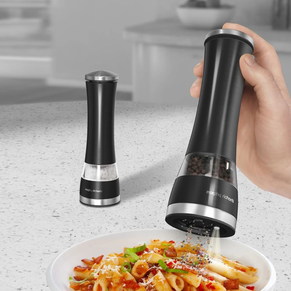 Morphy Richards Accents Electronic Salt & Pepper Mill Black 4 Morphy Richards Accents Electronic Salt & Pepper Mill Black - Image 2