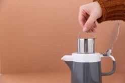 La Cafetiere Barcelona Teapot 4 Cup Cool Grey -Homeware Shop 49161 36100