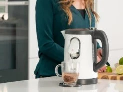 Laica KJ2001W Dual Flo 1.5L Kettle With One-Cup Fast Boil Dispense - White 8 Laica KJ2001W Dual Flo 1.5L Kettle With One-Cup Fast Boil Dispense - White -Homeware Shop 49396 35503