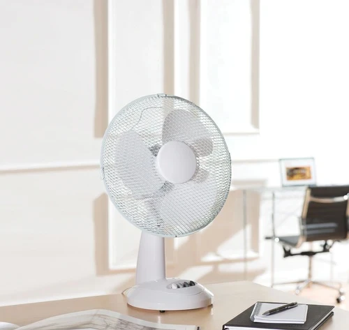 Daewoo COL1567GE 12-inch Desk Fan 4 Daewoo COL1567GE 12-inch Desk Fan - Image 2