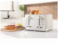 Black & Decker BXTO20080GB 4 Slice Toaster -Homeware Shop 55664 40270
